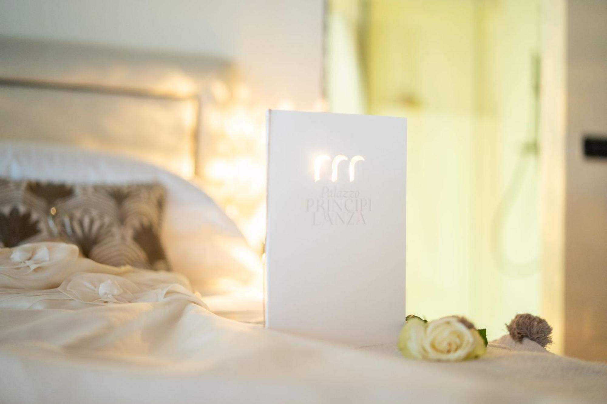 Palazzo Principi Lanza Hotel ซานนิโกลาอาร์เชลลา ภายนอก รูปภาพ