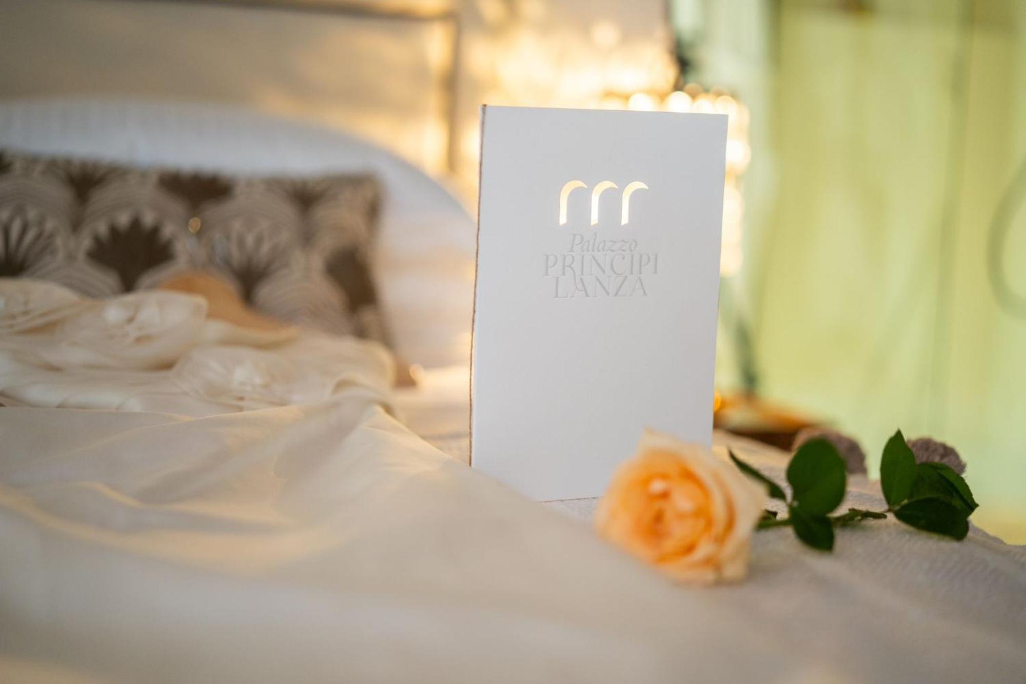 Palazzo Principi Lanza Hotel ซานนิโกลาอาร์เชลลา ภายนอก รูปภาพ
